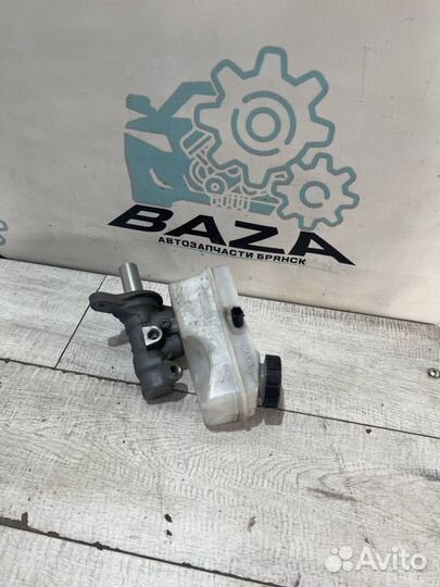 Главный тормозной цилиндр Renault Kaptur