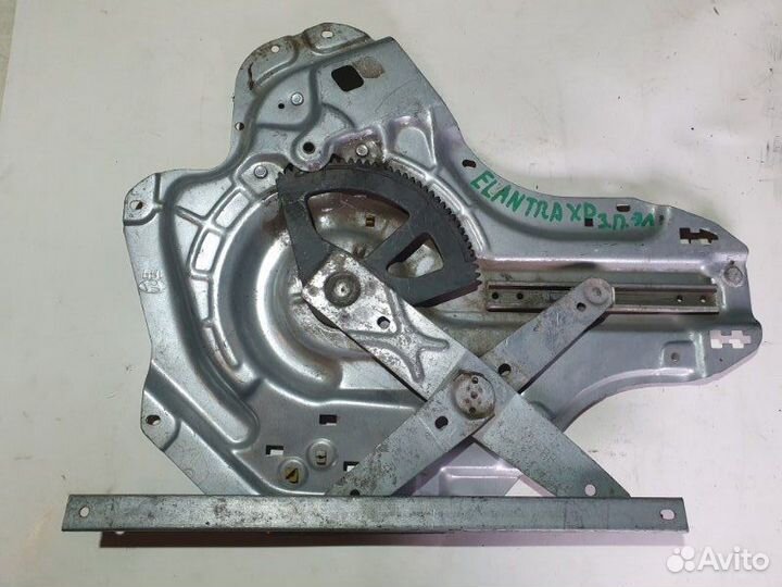 Стеклоподъемник задний правый Hyundai Elantra XD