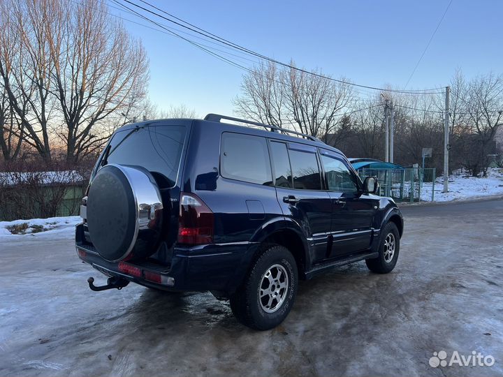 Mitsubishi Pajero 3.2 AT, 2004, 289 000 км