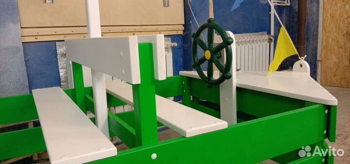 Кораблик на детскую площадку