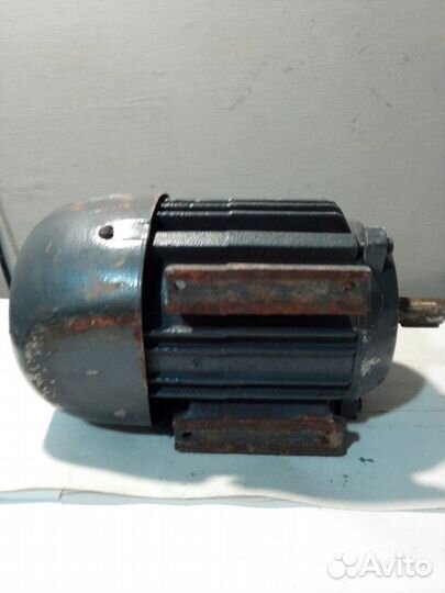 Асинхронный электродвигатель 4амх71В4У3 0,75кВ