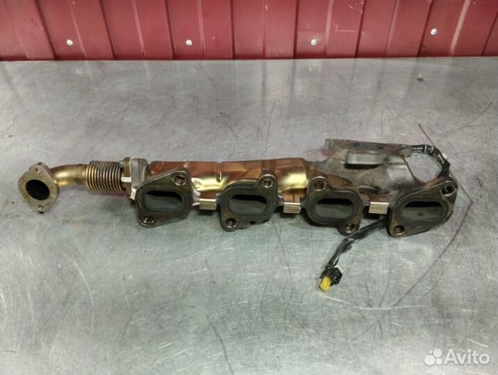 Коллектор выпускной Mercedes C-Class W204 OM651