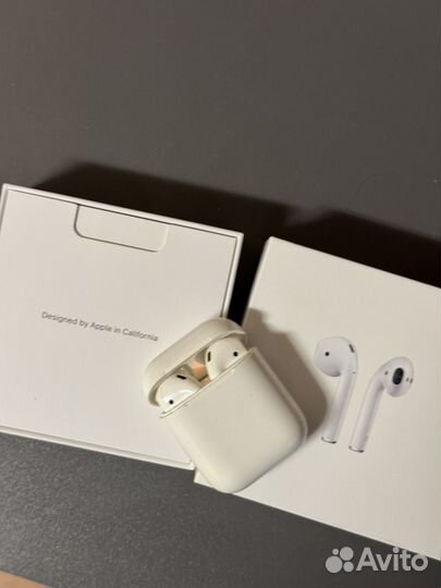 Наушники AirPods 1