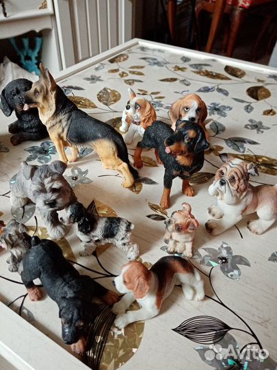 Статуэтки фигурки собак