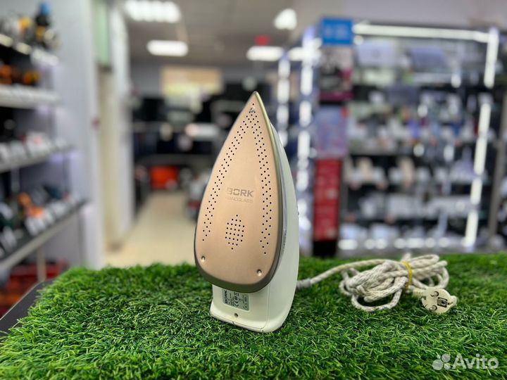 Утюг bork I500