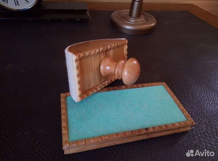 Пресс папье с подставкой