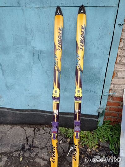 Горные лыжи Atomic Twinca