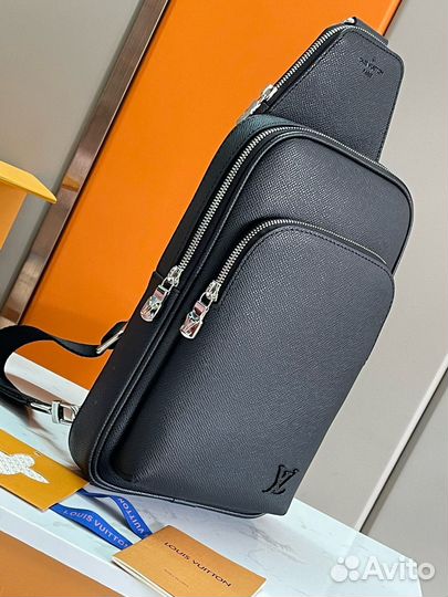 Мужская Сумка / Louis Vuitton