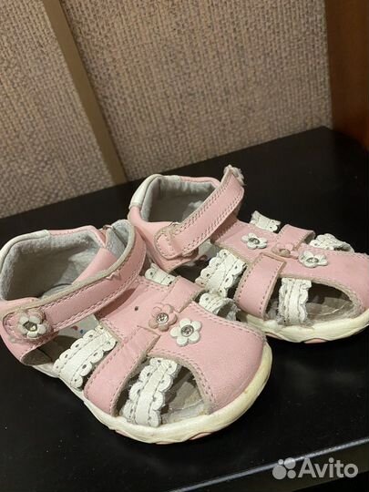 Сандали для девочки