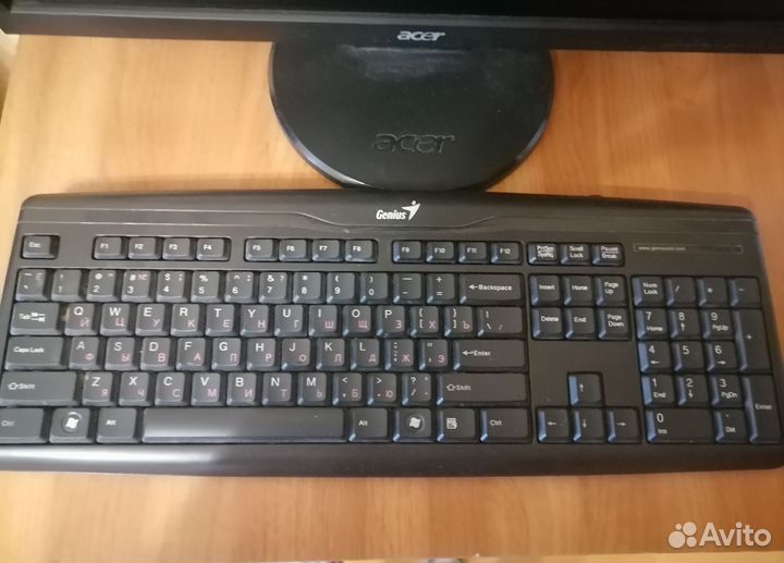 Монитор Acer диагональ 20 с клавиатурой