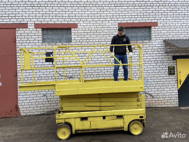 Ножничный подъемник 12 метров