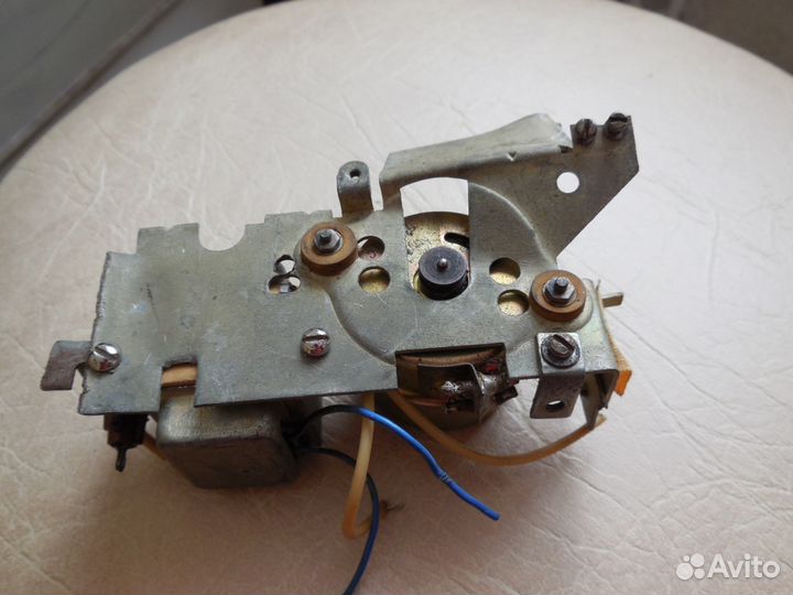 Электрический двигатель