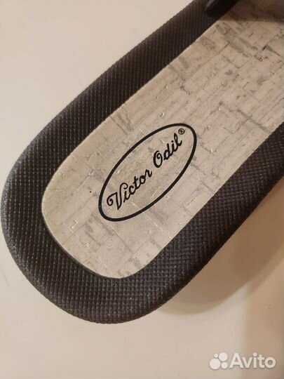 Шлепанцы женские