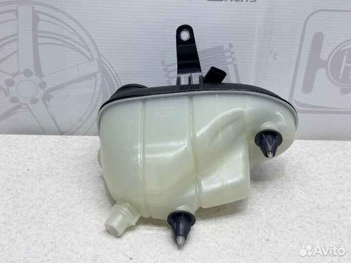 Расширительный бачок Mercedes S W222