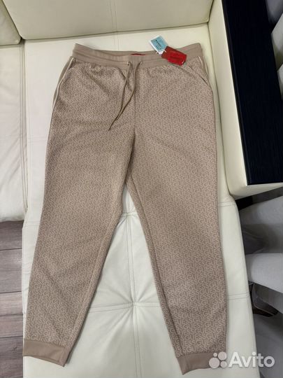 Спортивные штаны guess XL оригинальные, новые