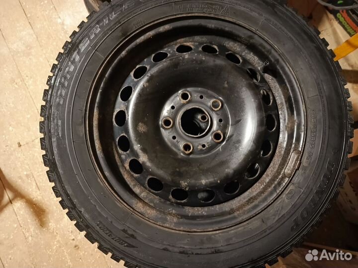 Колеса зимние 185 65 r15 (Skoda Octavia)