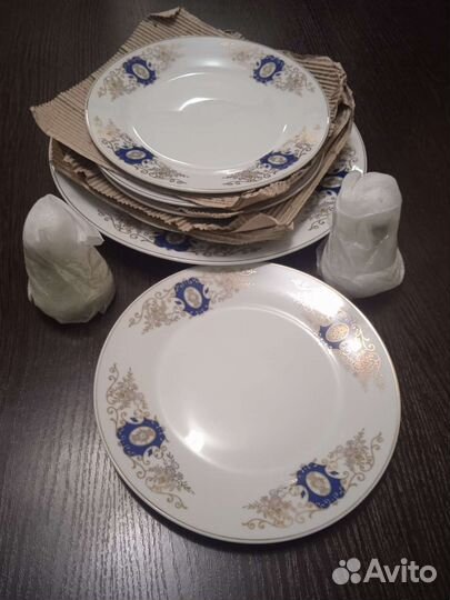 Набор тарелок новый