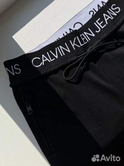 Штаны Calvin Klein Jeans