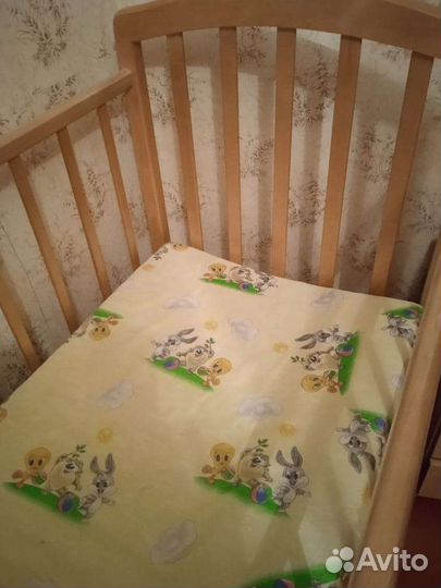 Детская кроватка