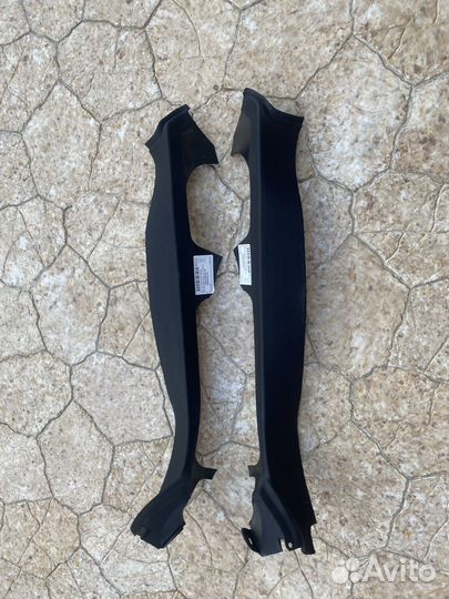 Обшивка салона задняя пара Mercedes CLS W219