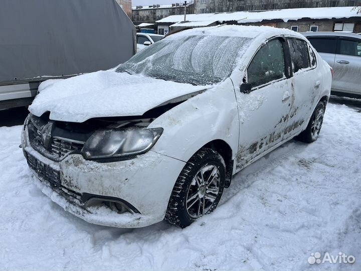 Renault Logan 1.6 МТ, 2015, битый, 66 000 км