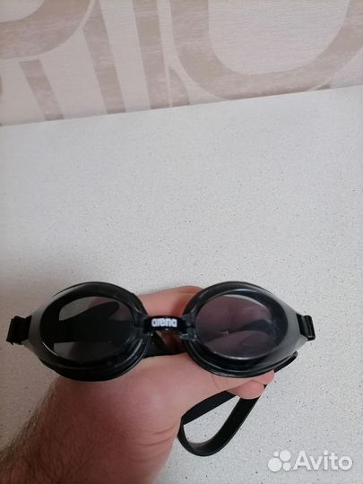 Очки для плавания