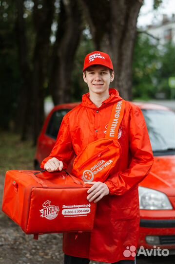 Водитель-курьер в ресторан