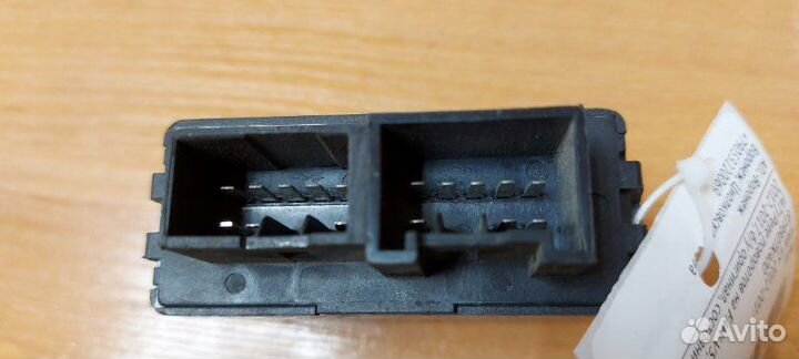 Реле Faw V5 2012-2017