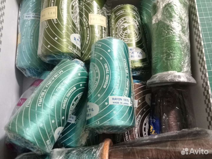 Нитки швейные