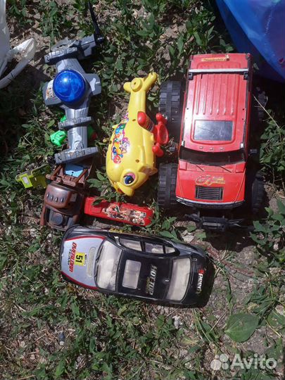 Игрушки,машинки и другое