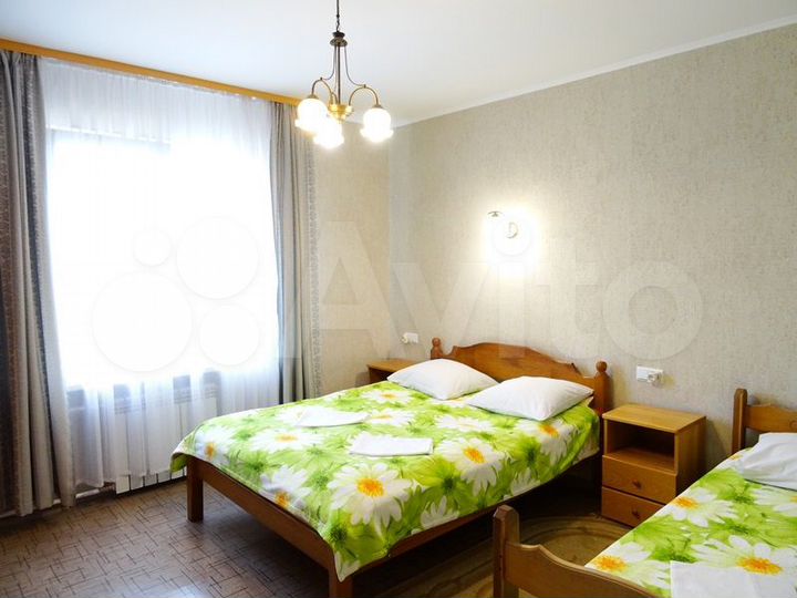 Дом 200 м² на участке 10 сот.