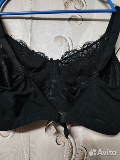 Бюстгальтер