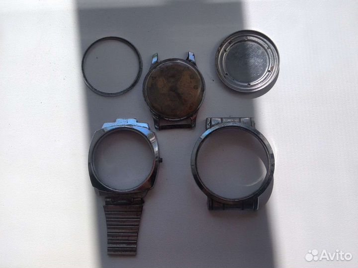 Запчасти от часов
