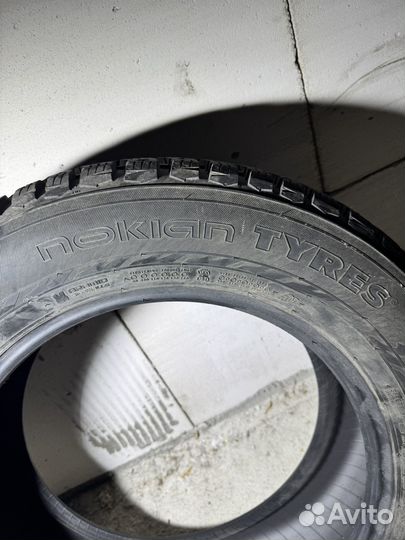 Nokian Tyres Hakkapeliitta 9 SUV 235/60 R17