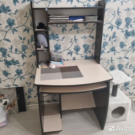 Компьютерный стол бу