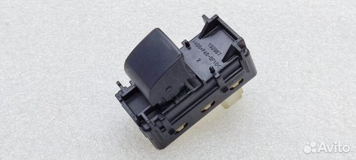 Кнопка стеклоподъемника Lexus Gs350 L10 2grfse