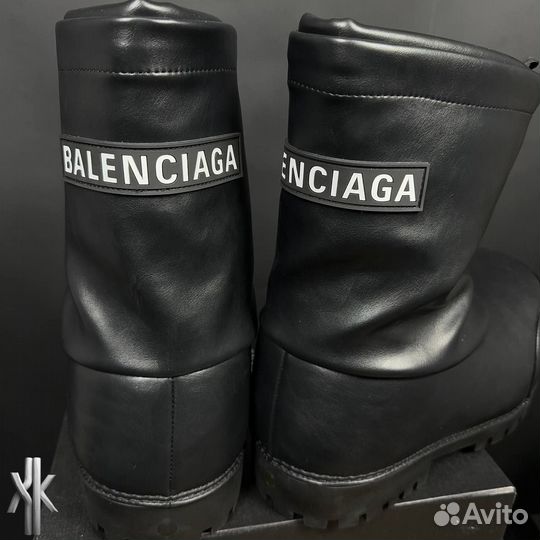 Balenciaga Alaska boots leather