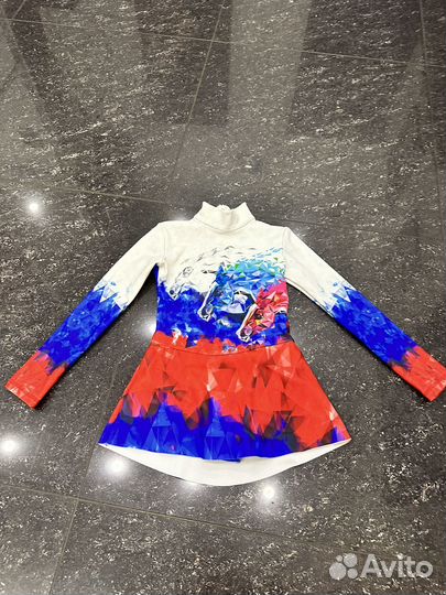 Костюм / платье для фигурного катания