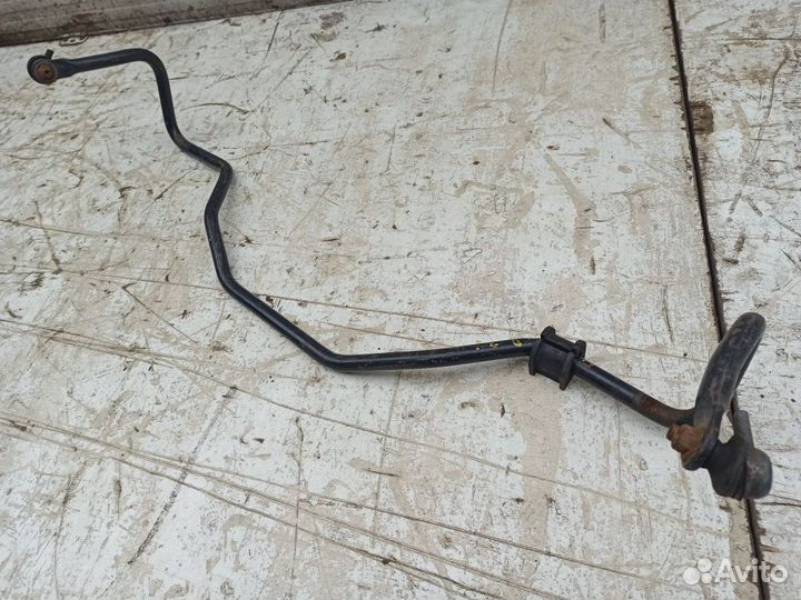 Стабилизатор задний