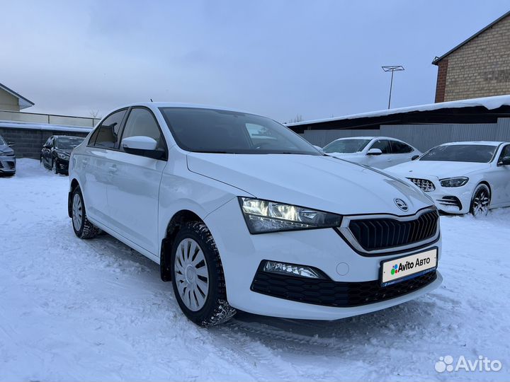 Skoda Rapid 1.6 AT, 2021, 42 500 км