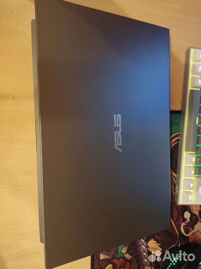 Ноутбук asus