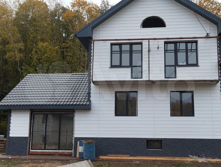 Дом 253,7 м² на участке 11 сот.