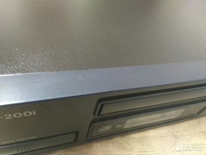 CD проигрыватель Tascam CD-200i