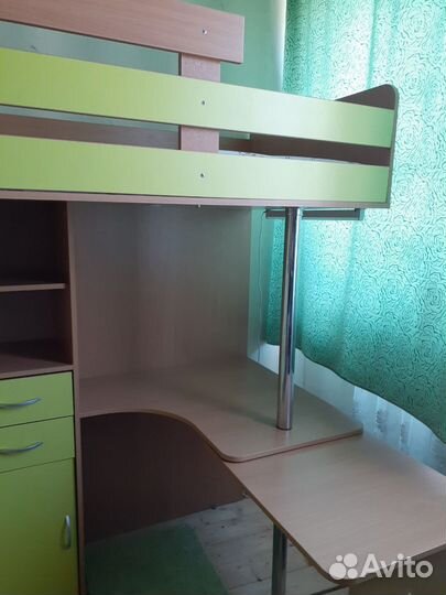 Продам детскую кровать-чердак мийа