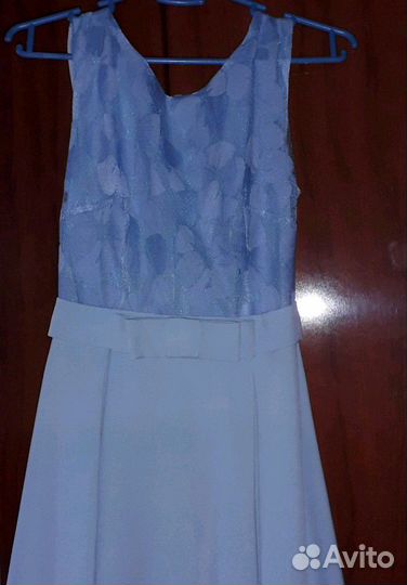 Продаю платье одевалась один раз,Размер 42