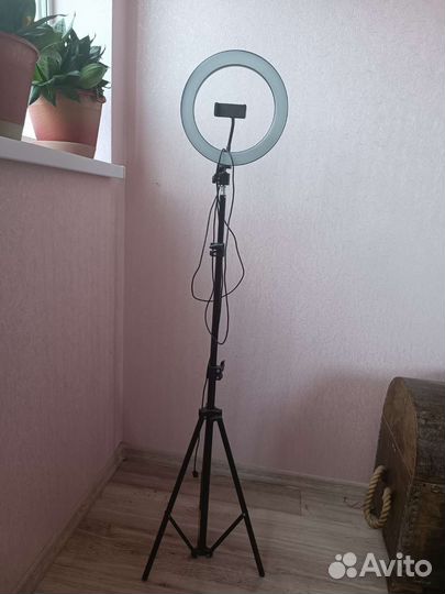 Кольцевая лампа 26 см