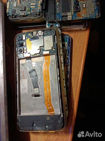 Запчасти разных Андроидов