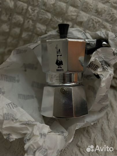 Гейзерная кофеварка Bialetti Moka Express