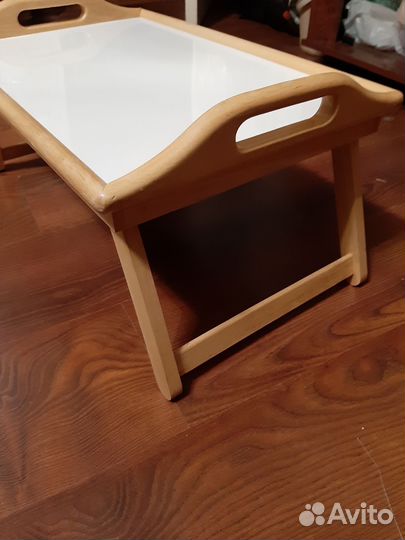 Столик поднос
