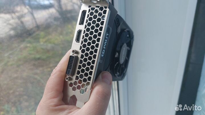 Видеокарта gtx 1050 ti 4GB